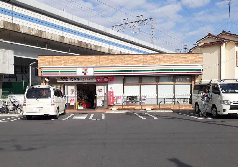 コンビニ　セブン-イレブン 葛飾柴又４丁目店（コンビニ）まで83m