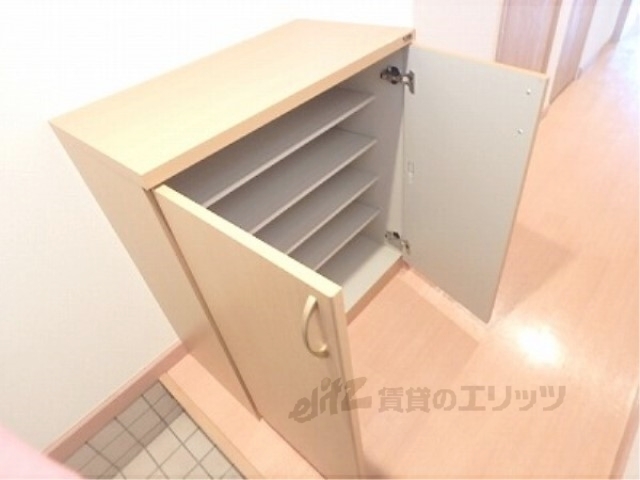 収納　下駄箱