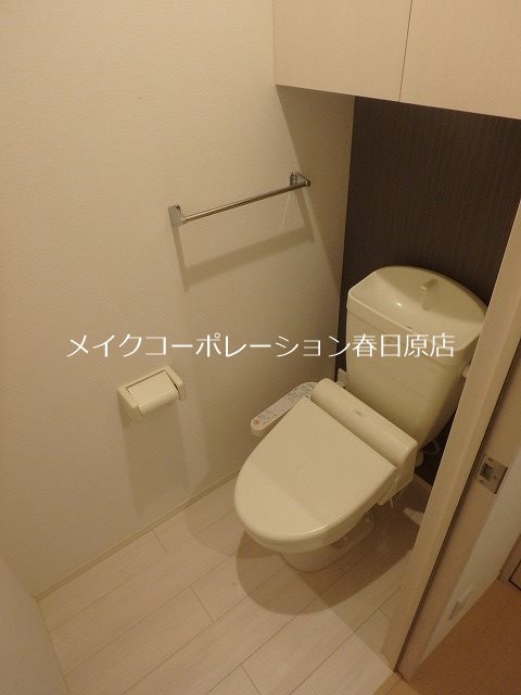 トイレ　写真は同型タイプ