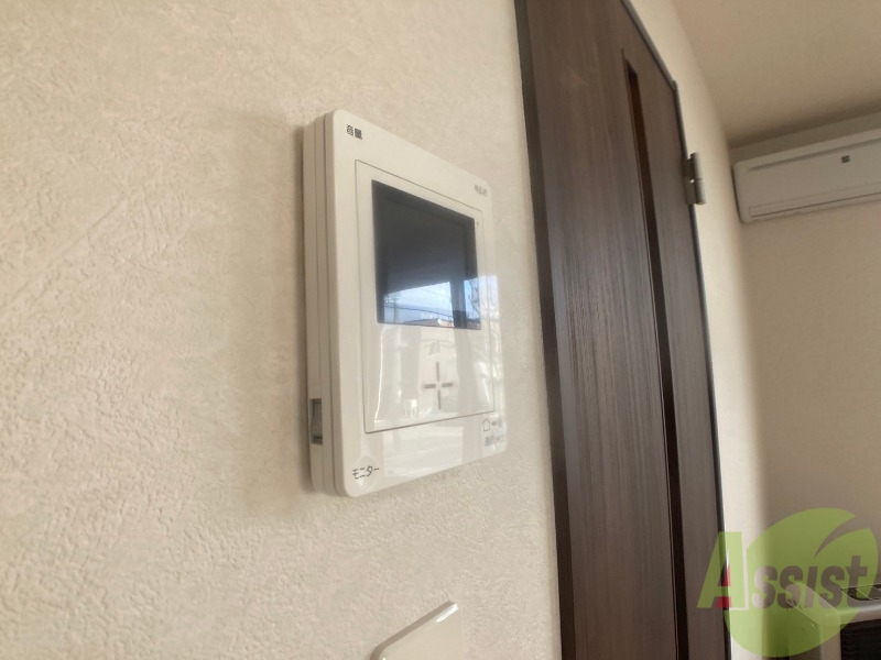 セキュリティ　ＴＶモニター付インターホンです。来客者の顔が見えるので安心！