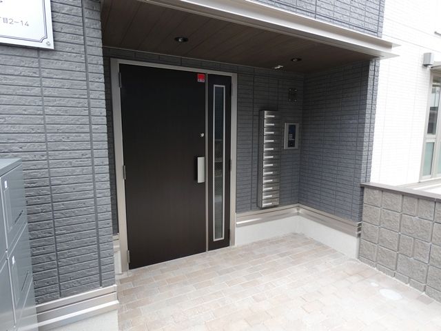 エントランス　安心のオートロックエントランス
