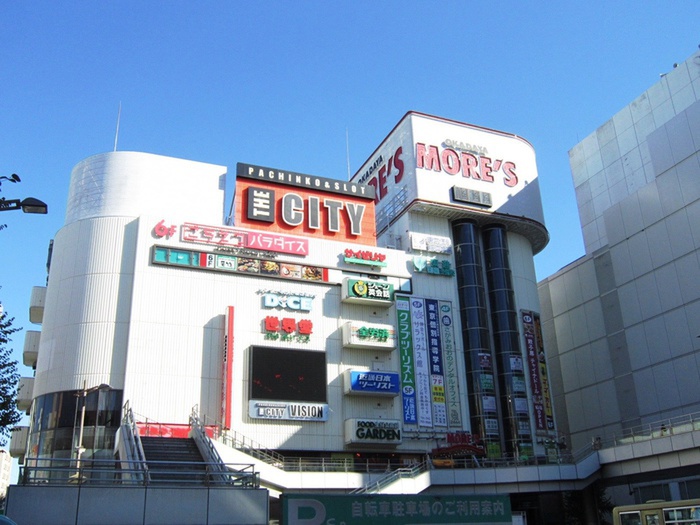 ショッピングセンター　相模大野モアーズ（ショッピングセンター）まで907m
