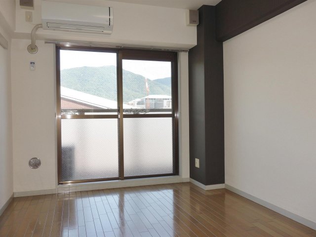 居室・リビング　同仕様画像
