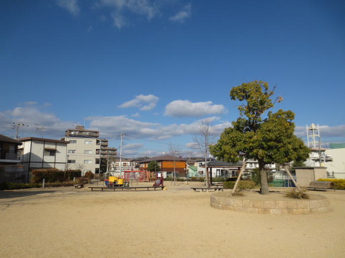 公園　鹿塩一丁目公園（公園）まで284m