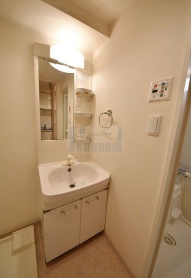 洗面設備　※別部屋参考写真※現況優先です