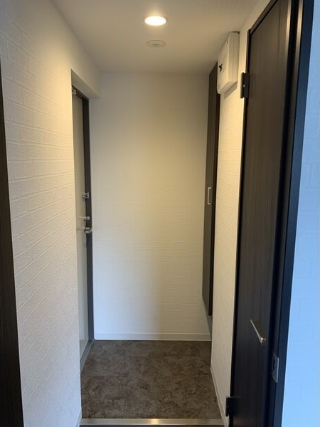 玄関　明るい玄関がお出迎えです☆