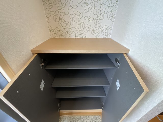 収納　下駄箱です