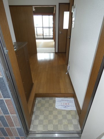 玄関　シューズボックスのある玄関です