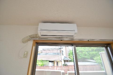 その他設備　リビングエアコン