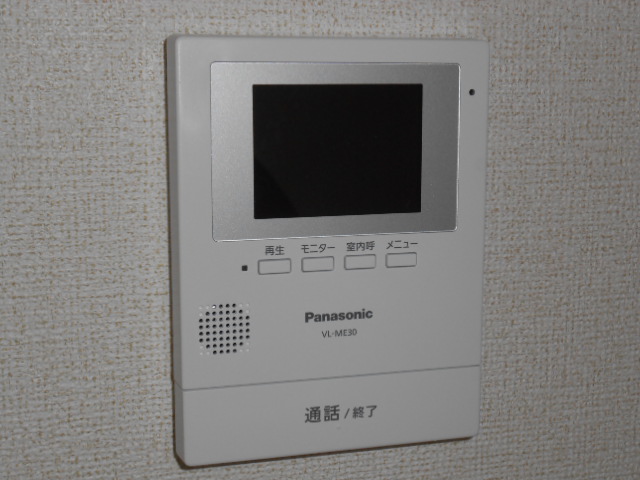 セキュリティ　カラーＴＶモニター付インターホン完備