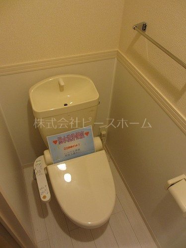 トイレ　※別号室参考写真