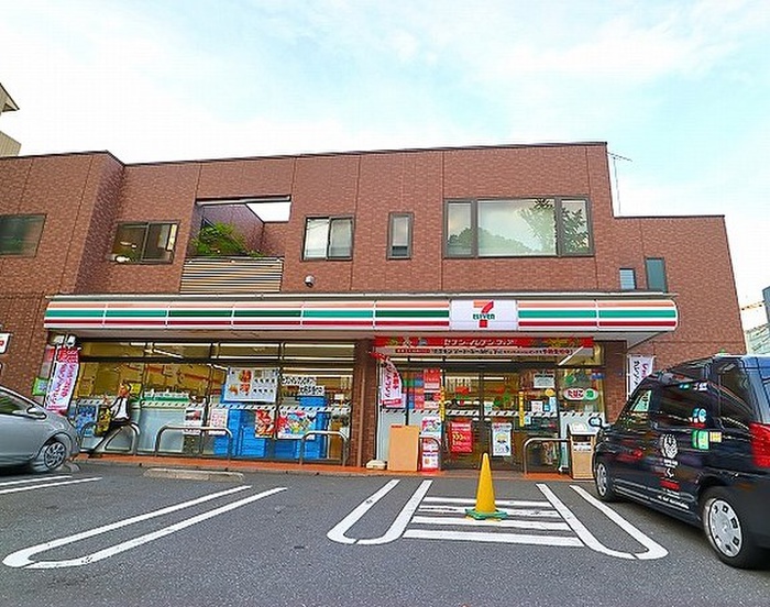 コンビニ　セブン-イレブン 渋谷上原２丁目店（コンビニ）まで30m