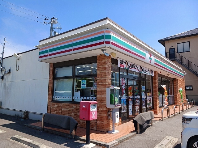 その他　セブンイレブン上里七本木店（その他）まで370m