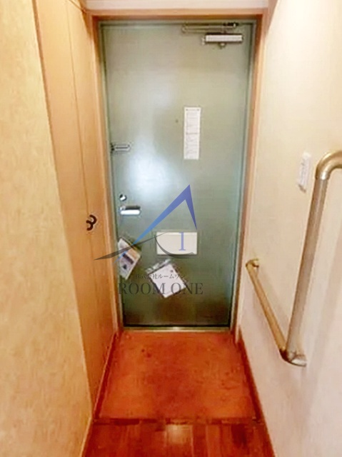 玄関　玄関です。