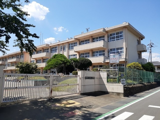 小学校　前橋市立総社小学校（小学校）まで1200m
