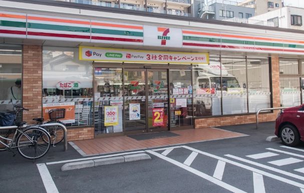 コンビニ　セブンイレブン墨田東駒形3丁目店（コンビニ）まで54m