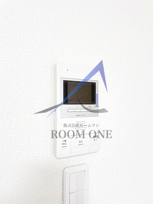 セキュリティ　モニター付きインターホンです。