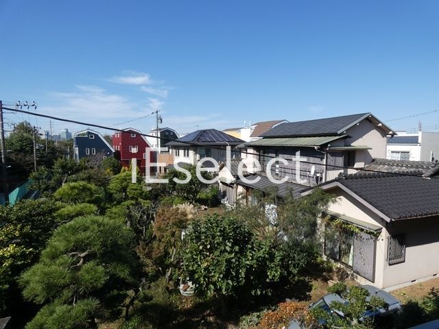 眺望　2階バルコニーから見た景色です