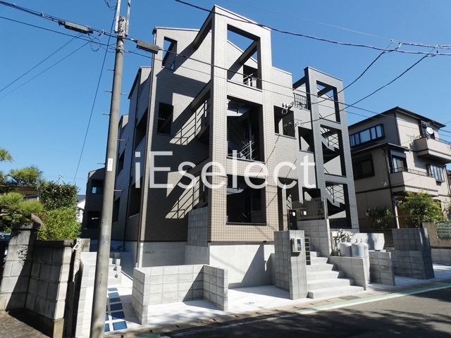 建物外観　2021年10月完成のアパートです♪