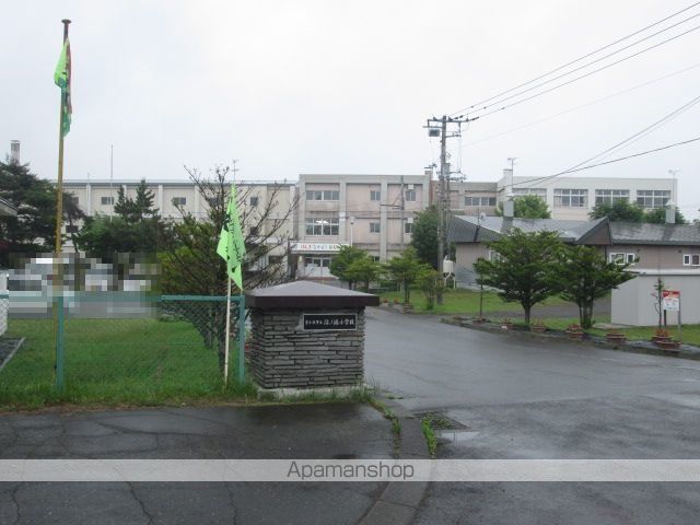 小学校　苫小牧市立沼ノ端小学校（小学校）まで150m