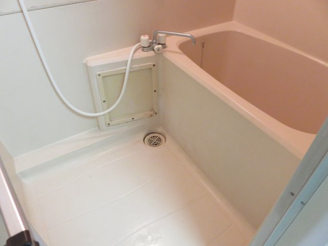 バス・シャワールーム　他のお部屋の参考写真となります。