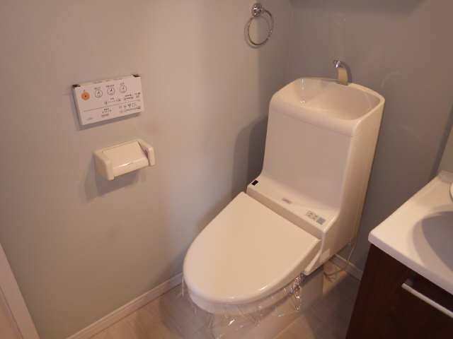 トイレ　同タイプの写真です