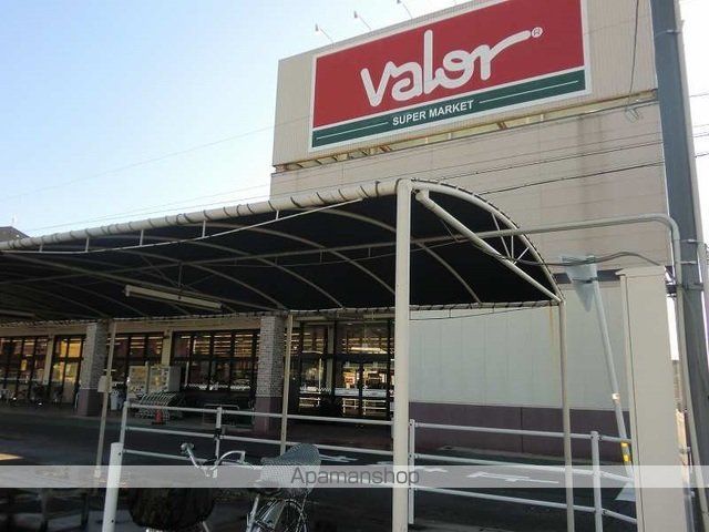 スーパー　バロー北一色店（スーパー）まで650m