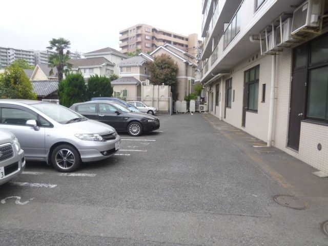 駐車場　★お部屋探しは、タウンハウジング多摩センター店へ★