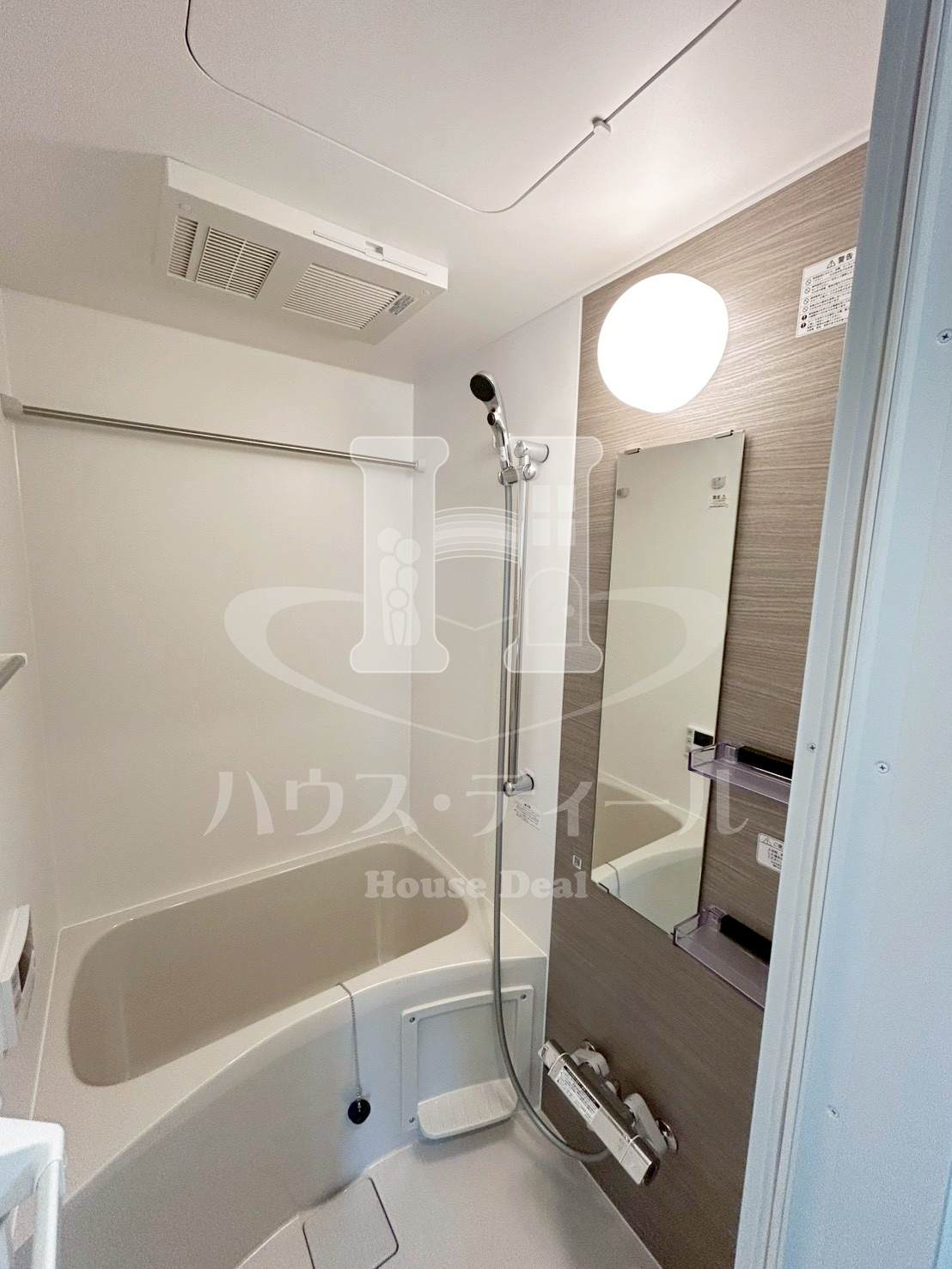 バス・シャワールーム　日々の暮らしに欠かせないお風呂です