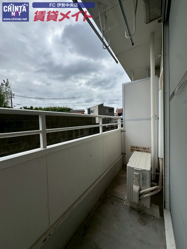 バルコニー　同物件別部屋の写真