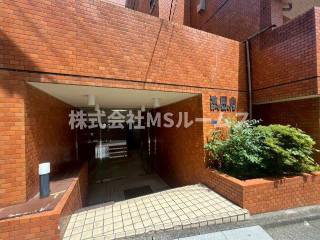 エントランス　毎日通るエントランスはこのようになっています
