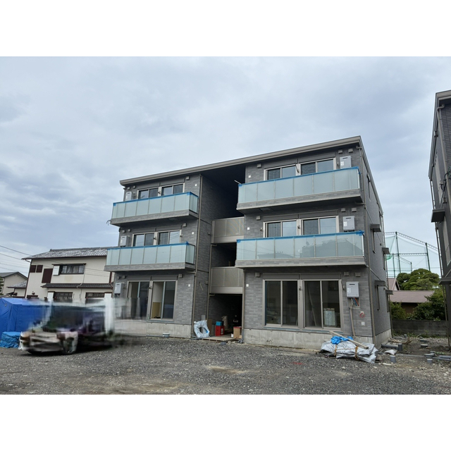 エントランス　建物外観