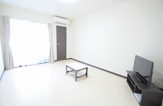居室・リビング　※別部屋の写真です
