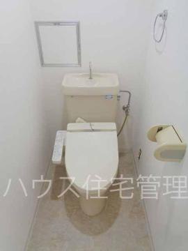 トイレ　シャワー付トイレ