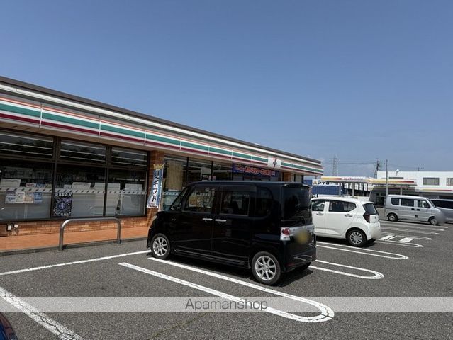 コンビニ　セブンイレブン（コンビニ）まで1434m