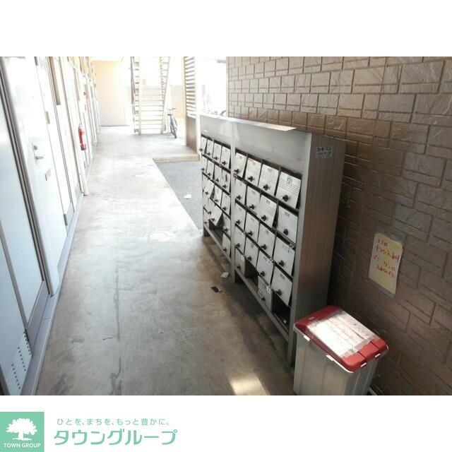 エントランス　お問合せはタウンハウジングまで！※現地待合わせ相談可能