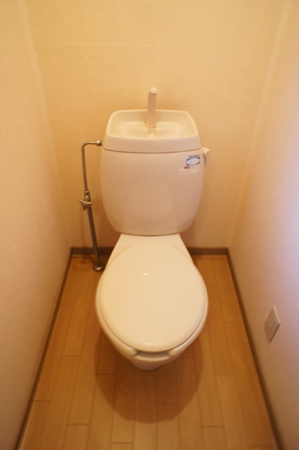 トイレ　図面と現状に相違がある場合には現状を優先