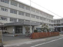 高校・高専　岐阜県立加納高等学校（高校・高専）まで1075m