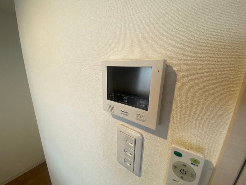 セキュリティ　インターホンは通話ができるので急な訪問があっても安心です。