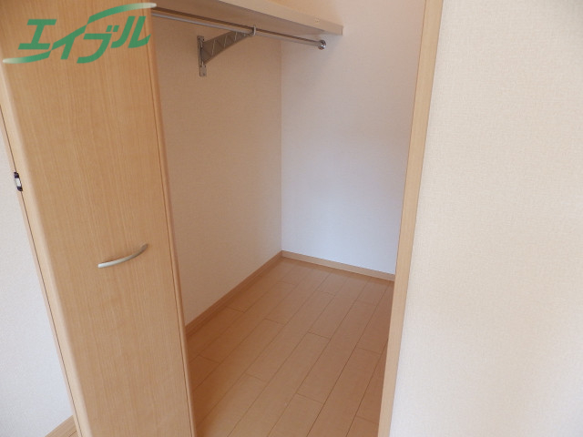 収納　同建物別部屋写真です