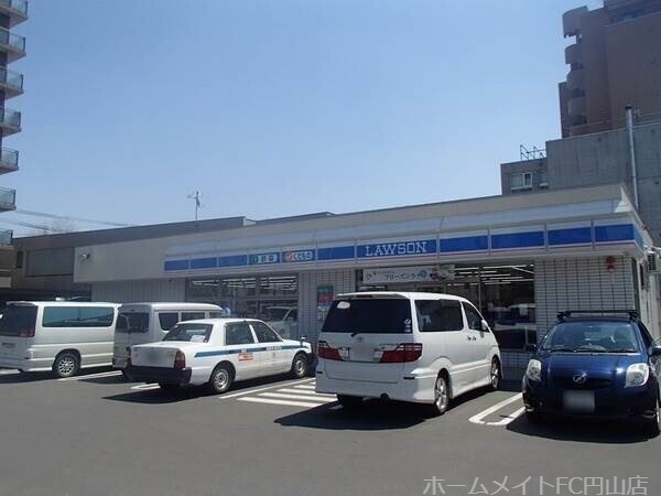 コンビニ　ローソン札幌南6条西二十丁目店（コンビニ）まで390m