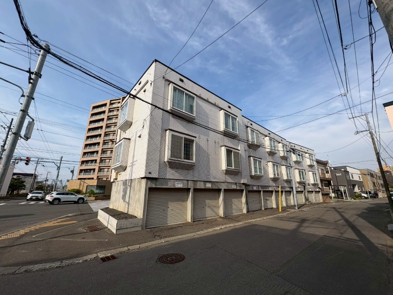 建物外観　札幌市東区北十七条東「エルパラシオＣ」