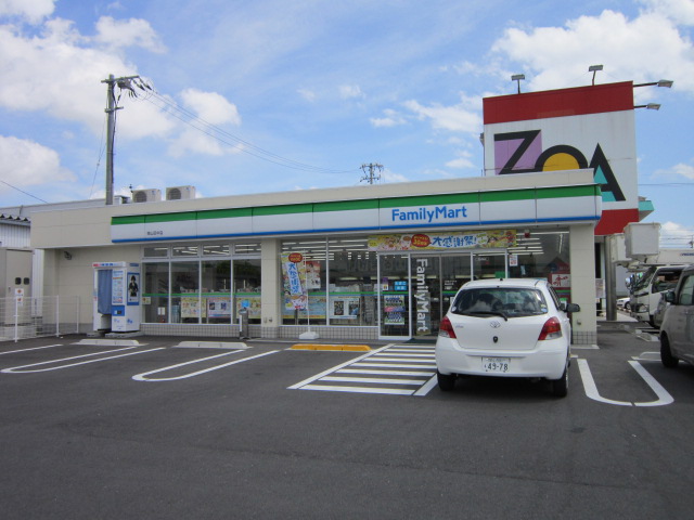 コンビニ　ファミリーマート岡山辰巳店（コンビニ）まで223m