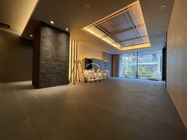 ロビー　Louis Residence 弁天町　ロビー