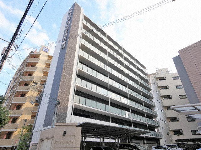 建物外観　落ち着いた雰囲気の外観です