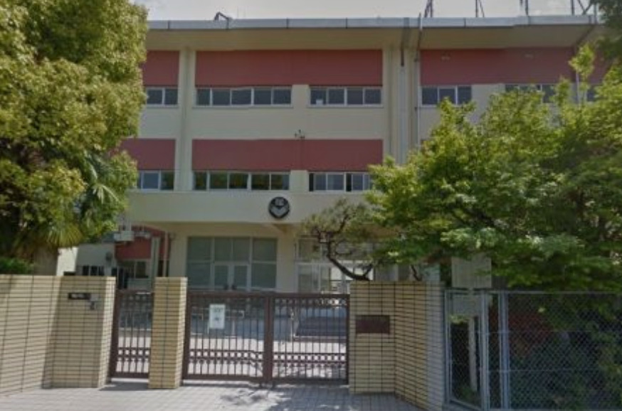 小学校　名古屋市立瑞穂小学校（小学校）まで541m