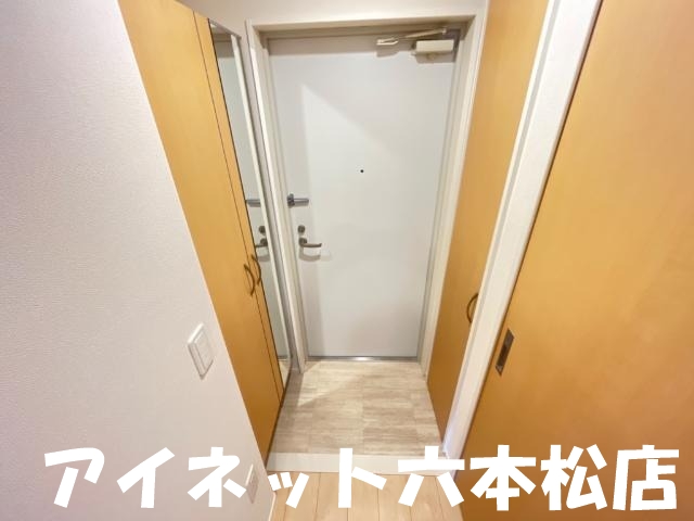 玄関　玄関はこのようになっています。