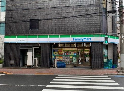 コンビニ　ファミリーマート 台東三筋一丁目店（コンビニ）まで256m