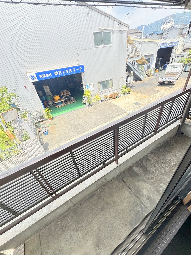 近鉄奈良線 瓢箪山駅 徒歩20分 3階建 築43年の内装写真