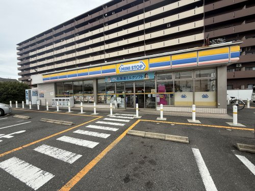 コンビニ　ミニストップ四日市末永店（コンビニ）まで136m
